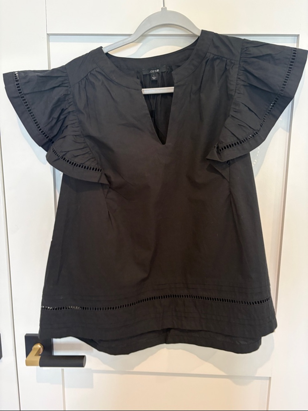 River flutter sleeve